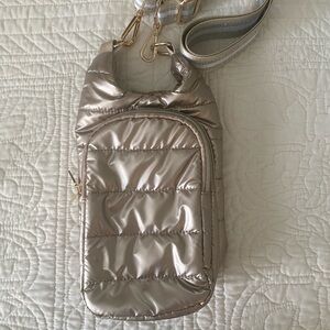 WanderFull Crossbody HydroBag Stylish Puffer Tote for Water Bottle